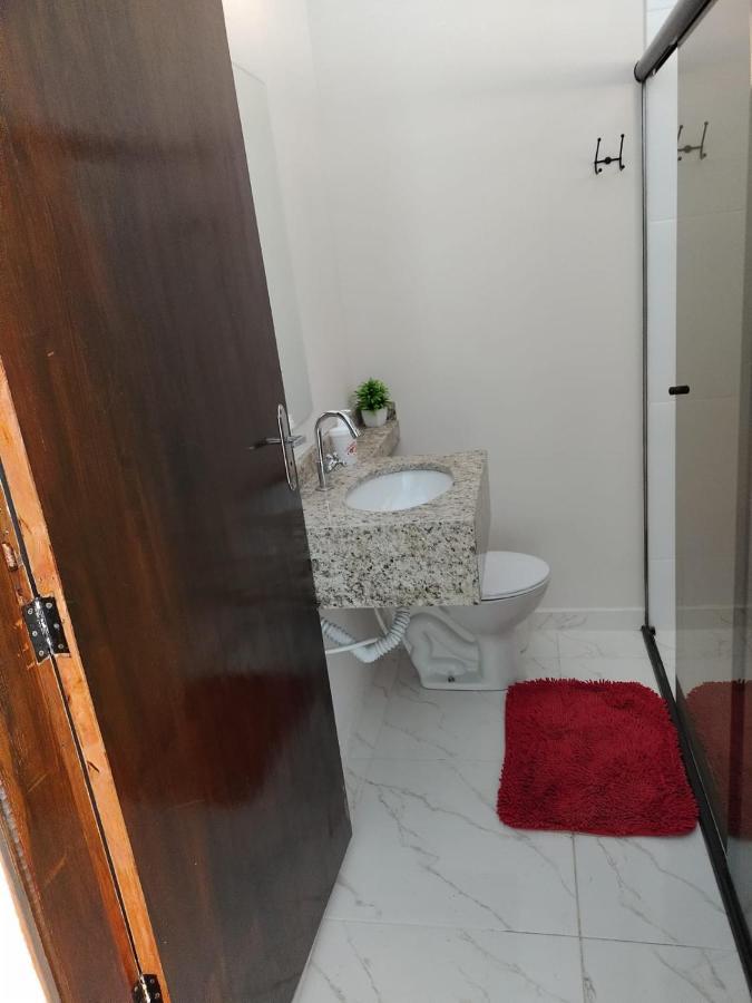Chacara Bella Vida Com Piscina Churrasqueira Salao De Festas Fogao A Lenha Quadra 阿拉萨里瓜马 外观 照片