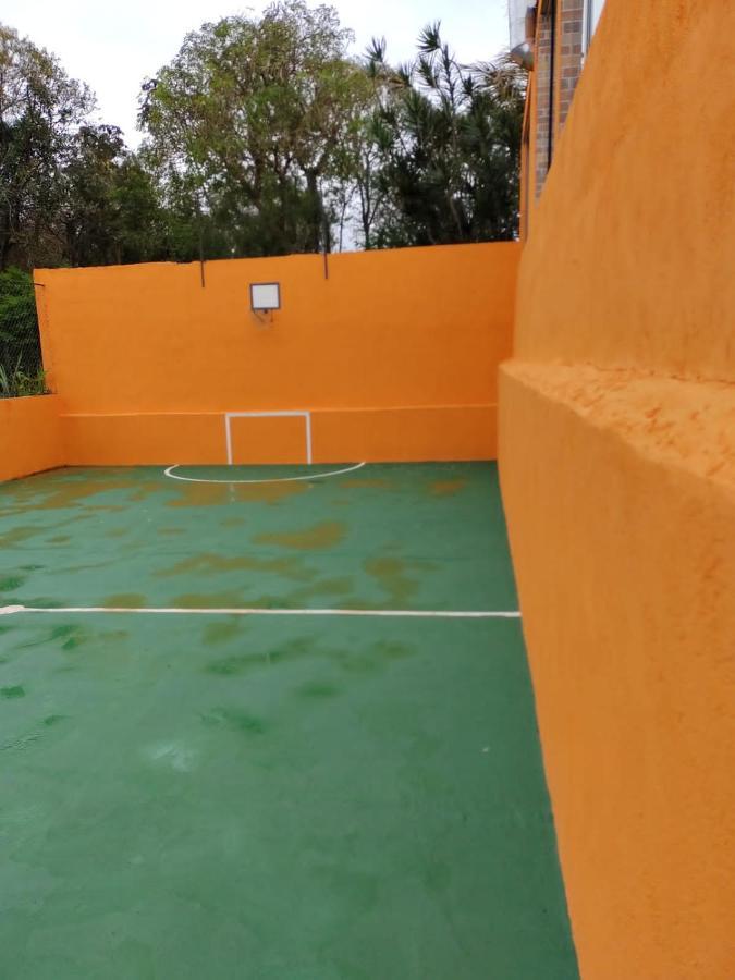 Chacara Bella Vida Com Piscina Churrasqueira Salao De Festas Fogao A Lenha Quadra 阿拉萨里瓜马 外观 照片