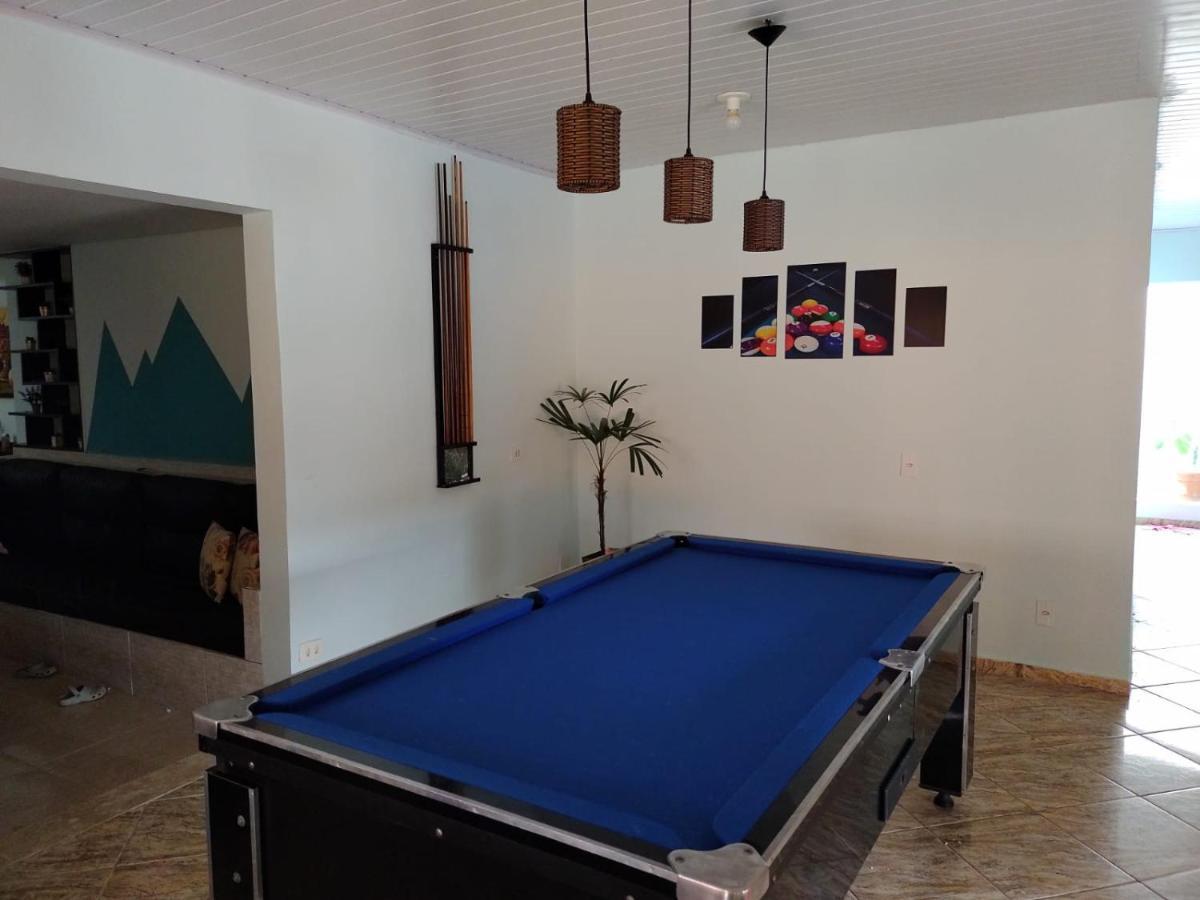 Chacara Bella Vida Com Piscina Churrasqueira Salao De Festas Fogao A Lenha Quadra 阿拉萨里瓜马 外观 照片