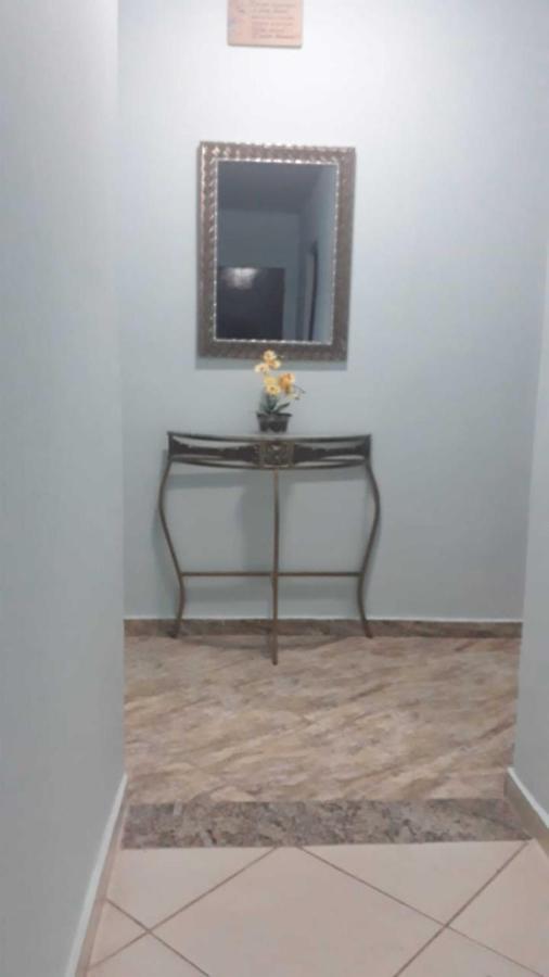 Chacara Bella Vida Com Piscina Churrasqueira Salao De Festas Fogao A Lenha Quadra 阿拉萨里瓜马 外观 照片